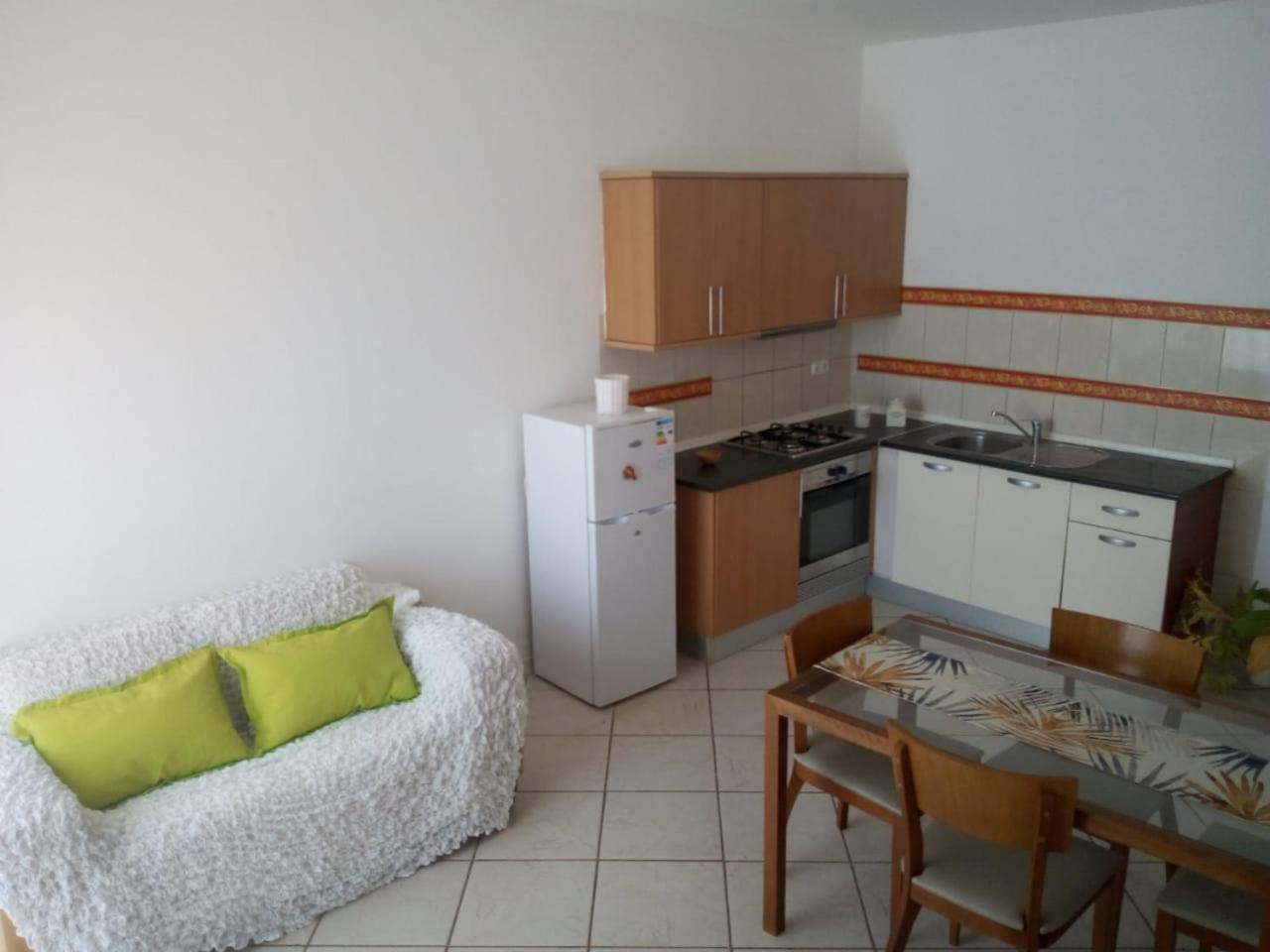 Good Value Low Cost Apartment Second Beach Line サンタ・マリア エクステリア 写真